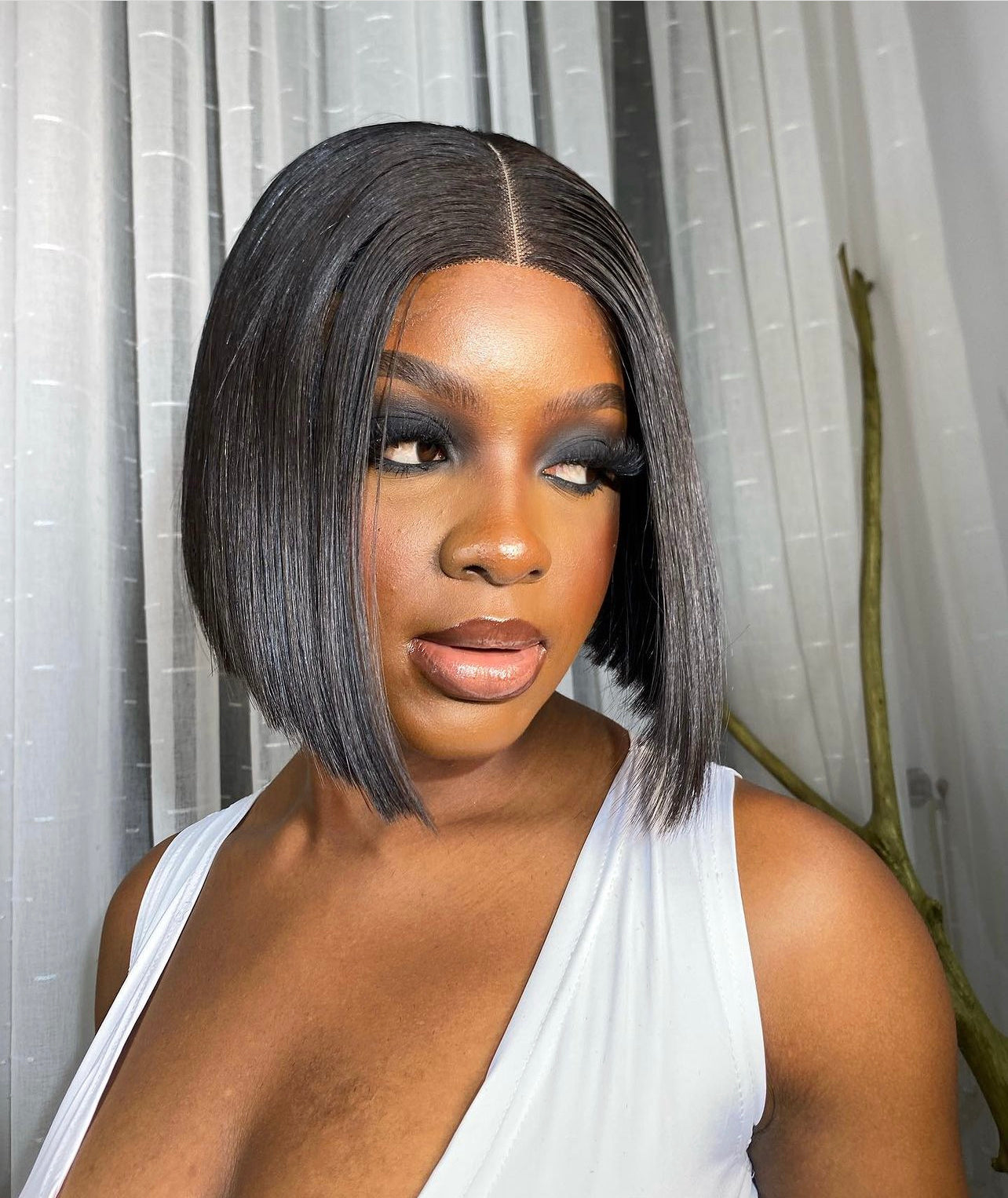 BONE STRAIGHT BOB WIGS